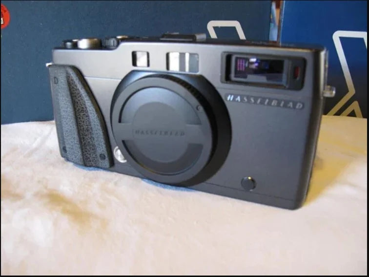 MINT Hasselblad XPan II Panoramic Kit w/ 45mm f/4 Lens - FULL BOXED / PAPERS