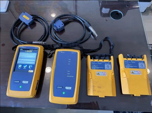 Fluke Networks DSX-8000 Versiv2 DSX Cable Analyzer Cat6a Cat8 Versiv w/fiber mod
