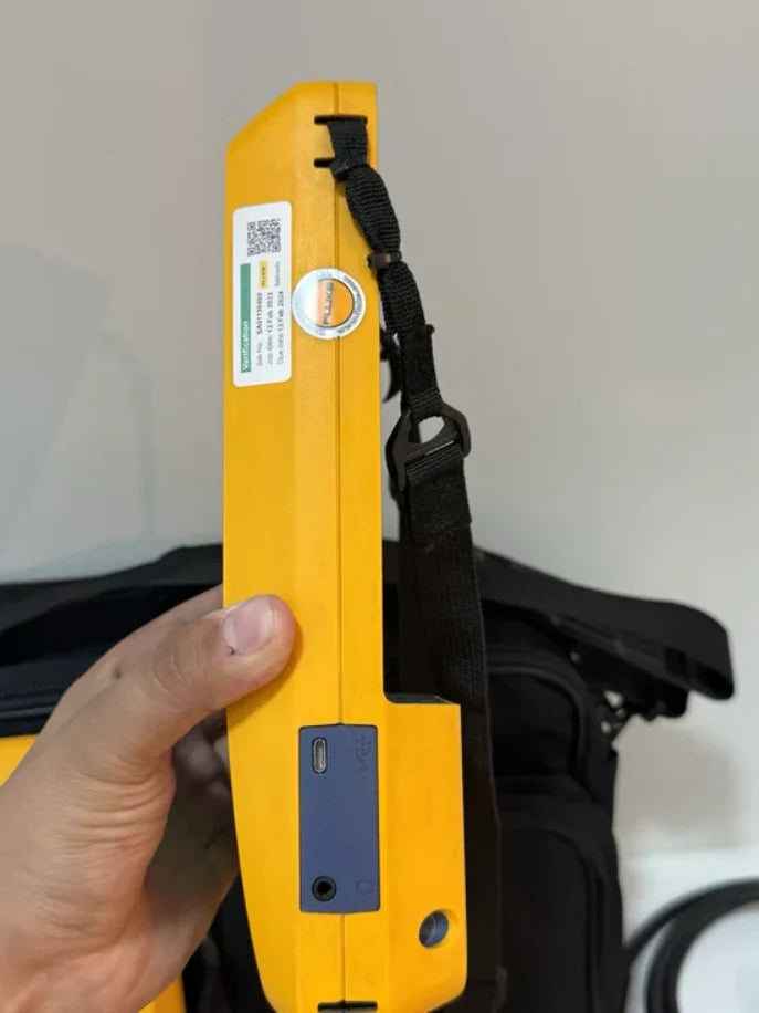 FLUKE Networks DSX-8000QI 2 GHz Cable Analyzer with Quad OLTS CAL-2024